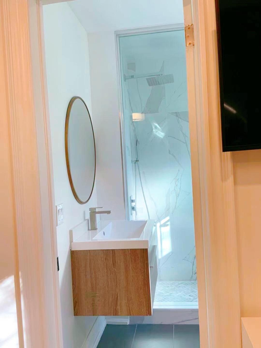 Leaside Garden Guesthouse Toronto Luaran gambar