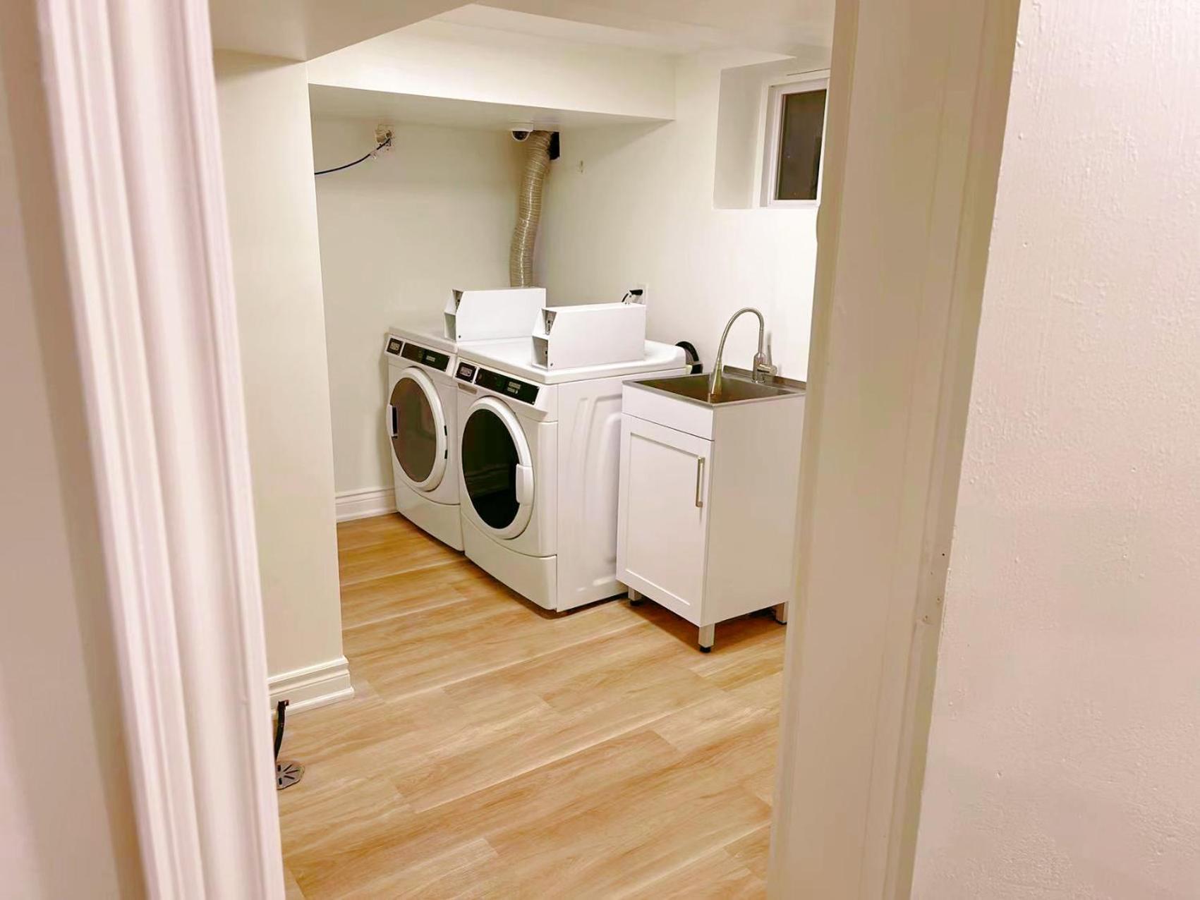 Leaside Garden Guesthouse Toronto Luaran gambar