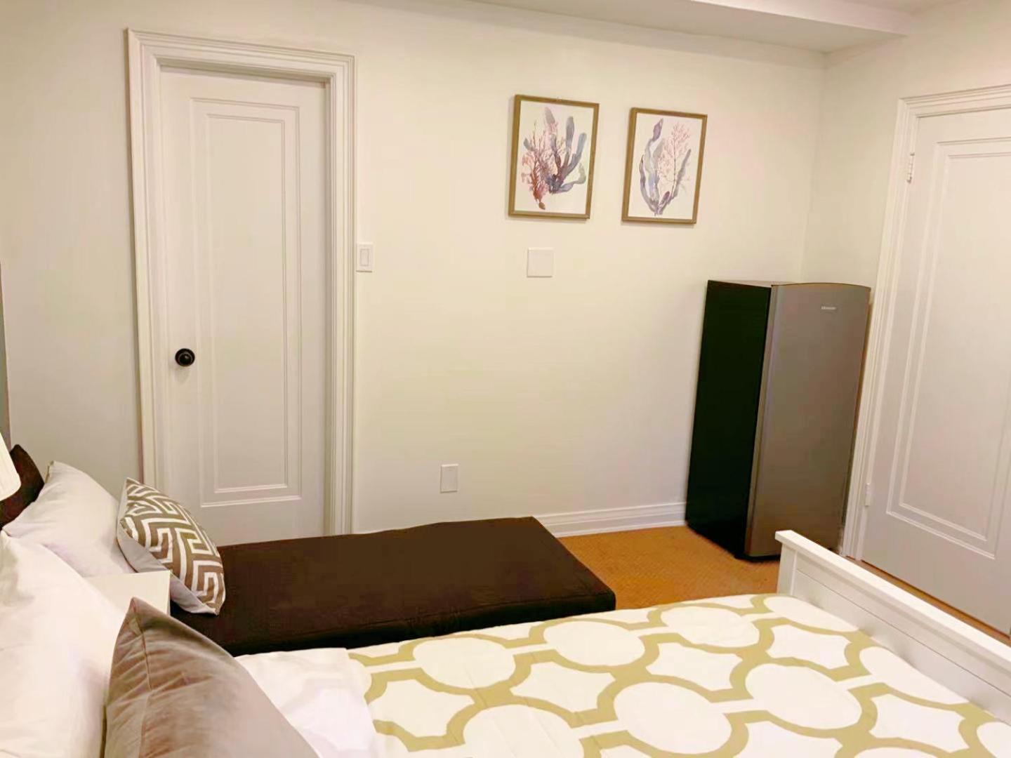 Leaside Garden Guesthouse Toronto Luaran gambar